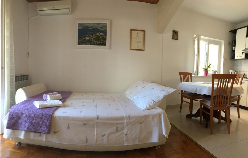 Guesthouse Cipre Λομπάρδα Εξωτερικό φωτογραφία