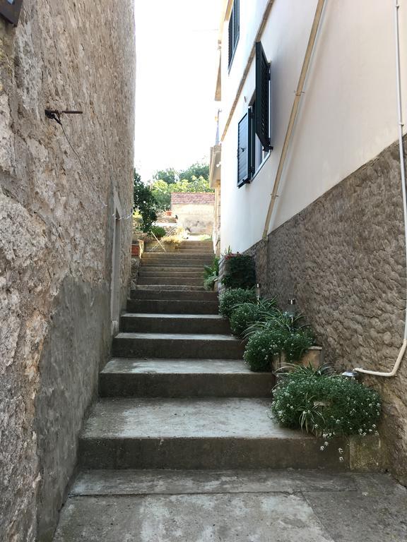 Guesthouse Cipre Λομπάρδα Εξωτερικό φωτογραφία